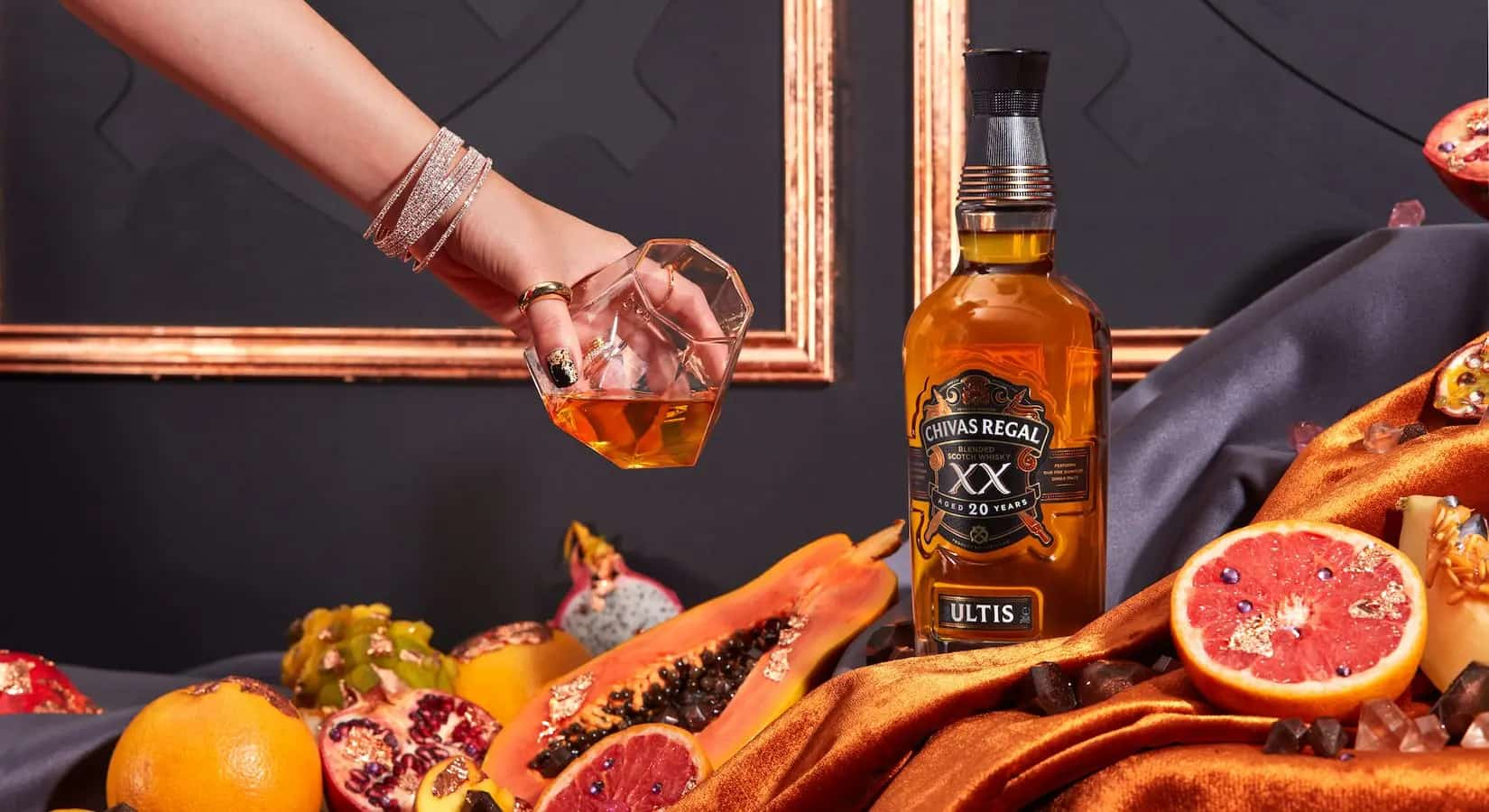 Chivas Regal Ultis 20 років